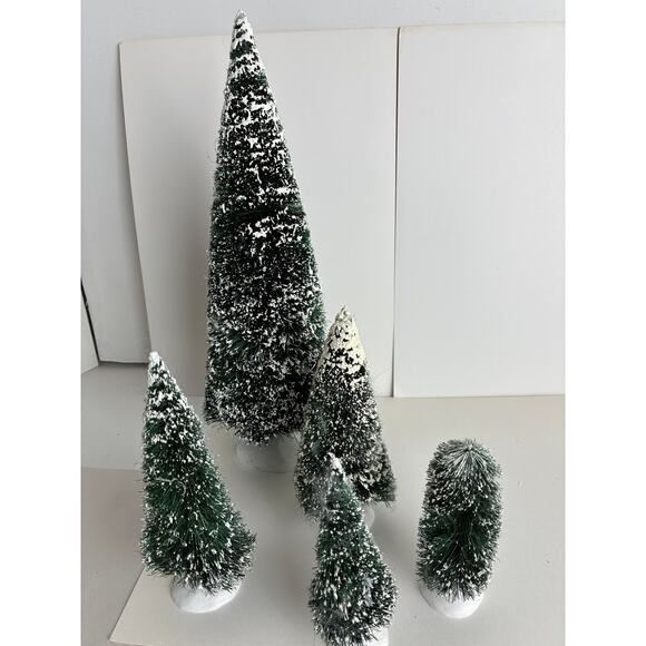Dept. 56 Christmas Tree Village Bottle Brush 5 Trees Rounded Triangular Shaped - Picture 1 of 9